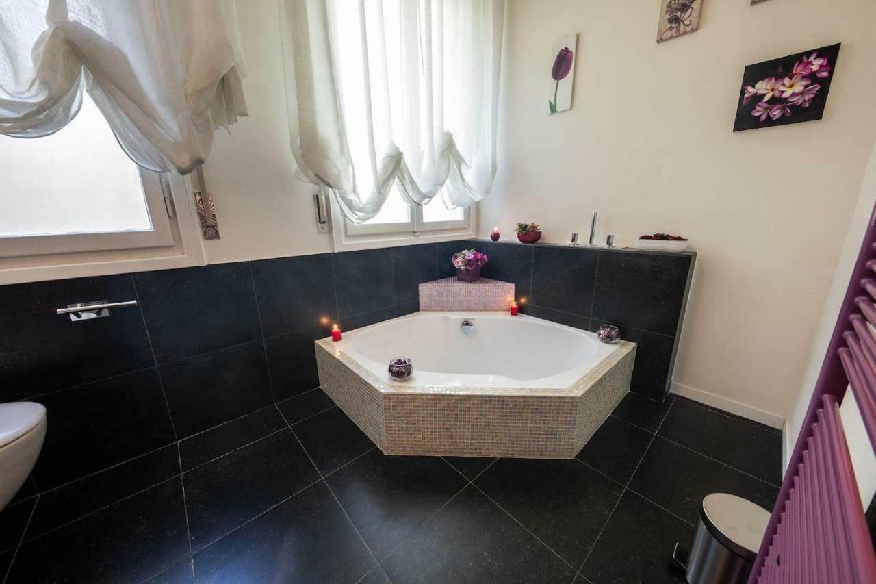 Downtown Bologna Apartment Eksteriør bilde