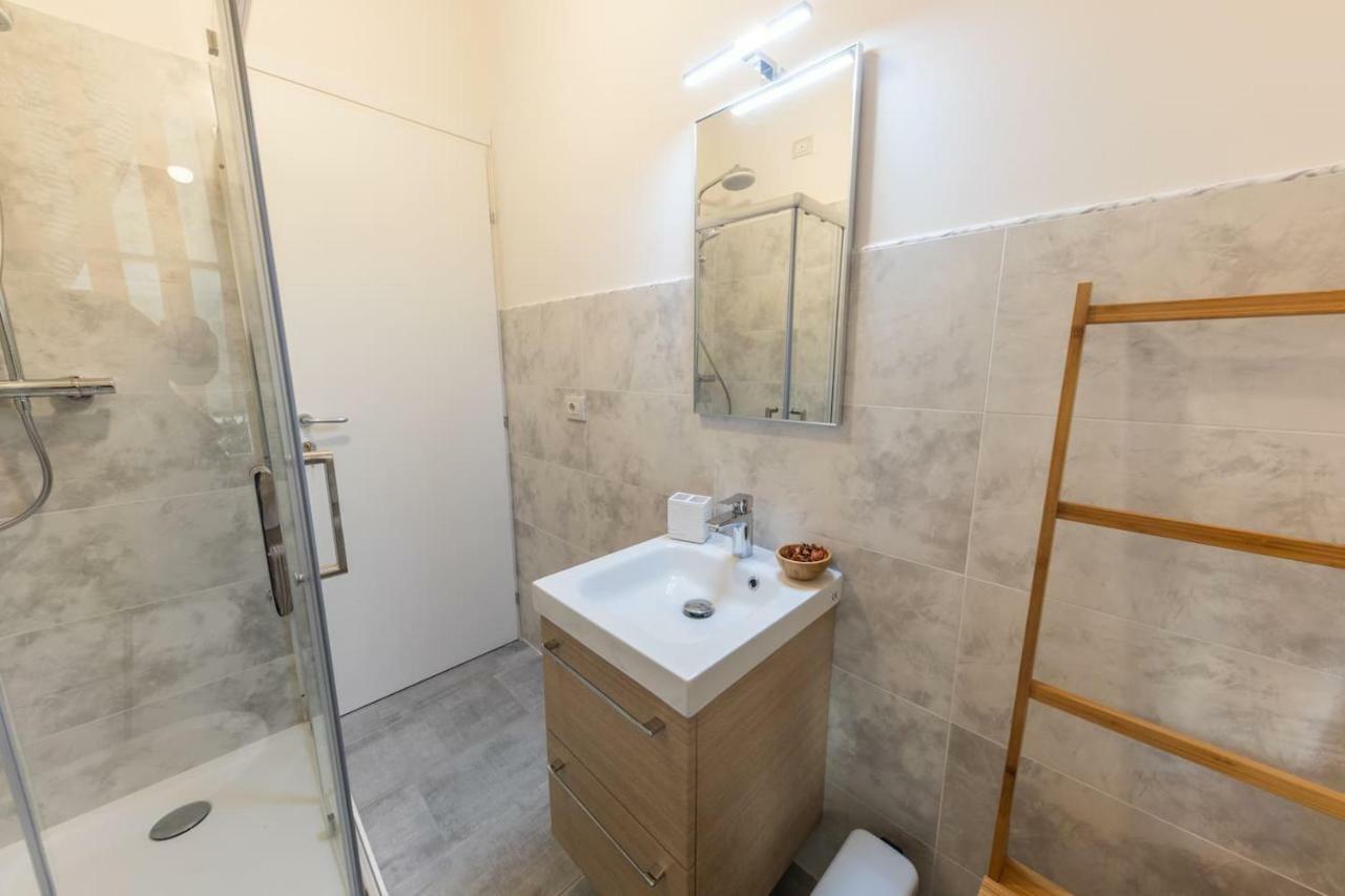 Downtown Bologna Apartment Eksteriør bilde